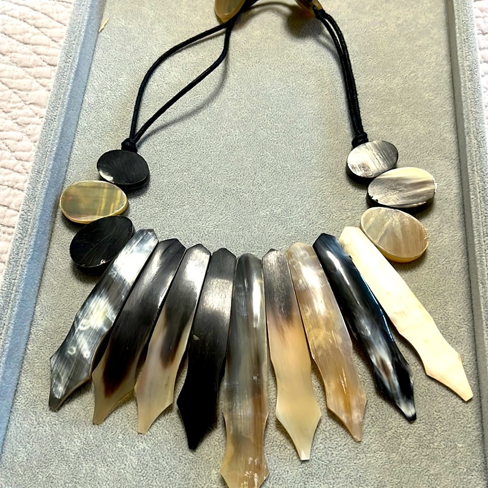 Tribal necklace